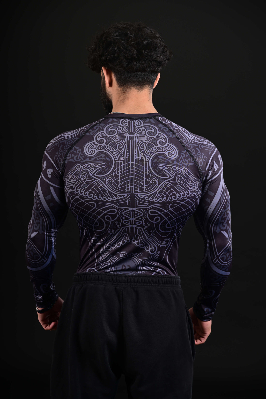 Roman Compression (Black)