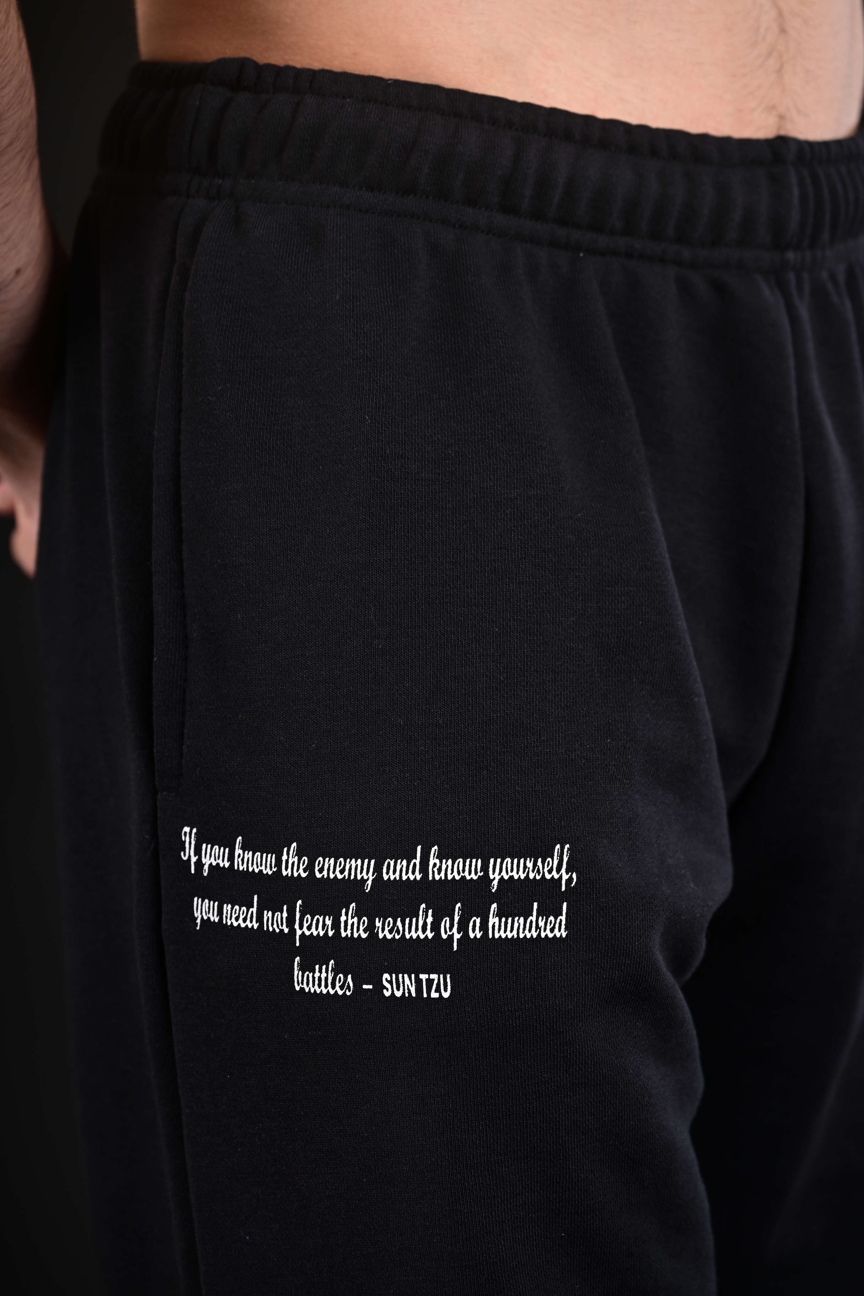 OLD SKOOL (baggy trousers) BLACK