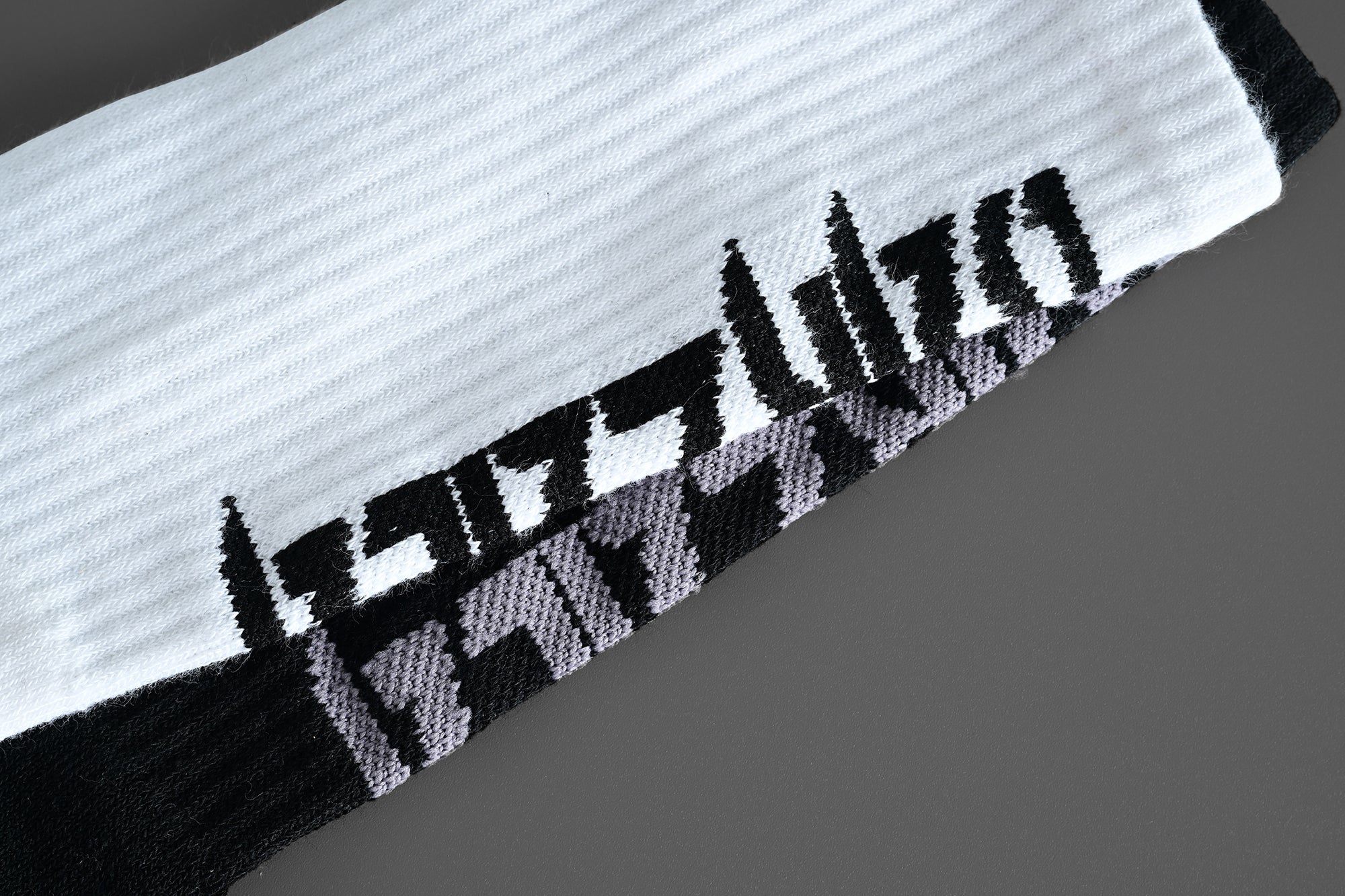 White & Black Socks Pack of 2