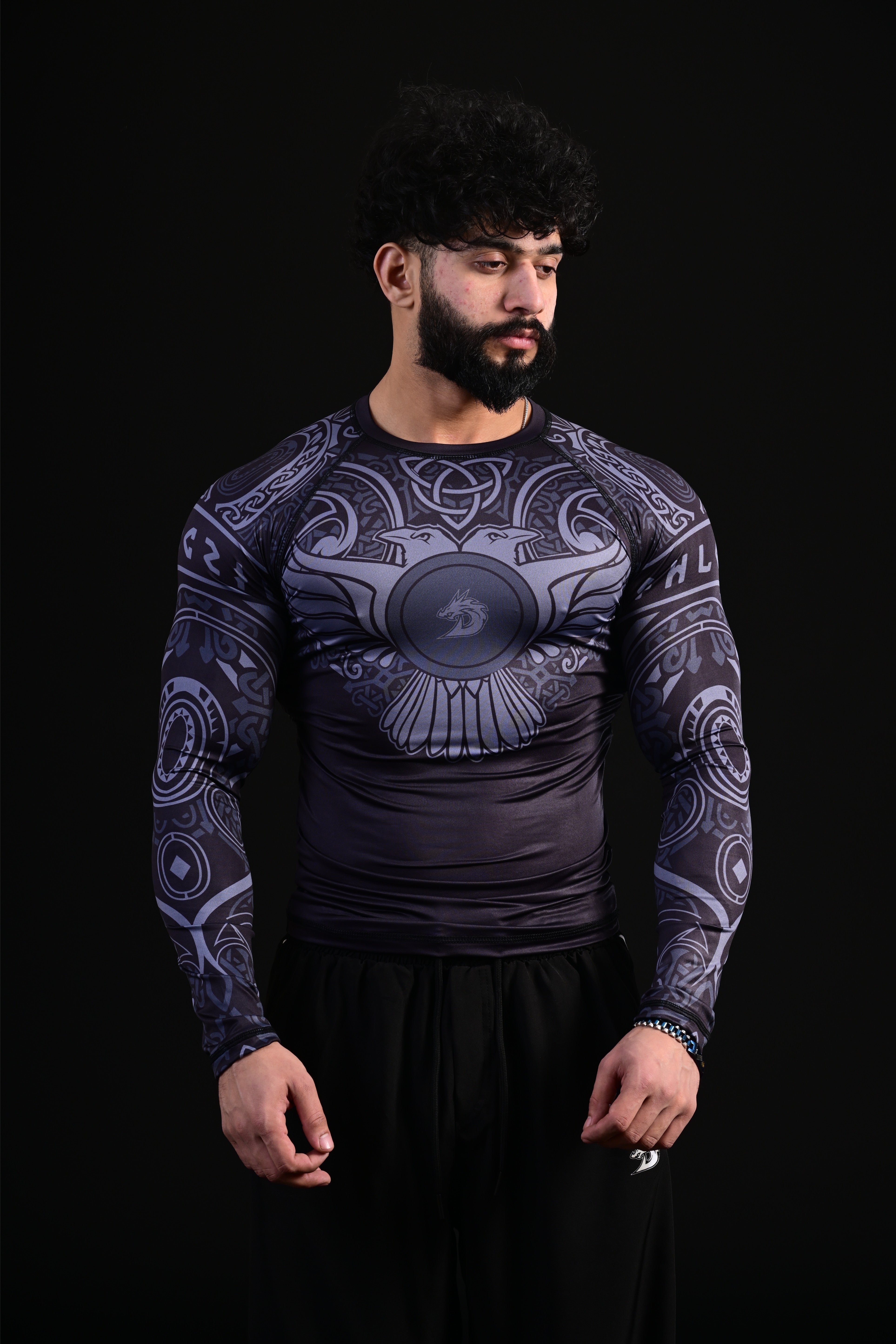 Roman Compression (Black)