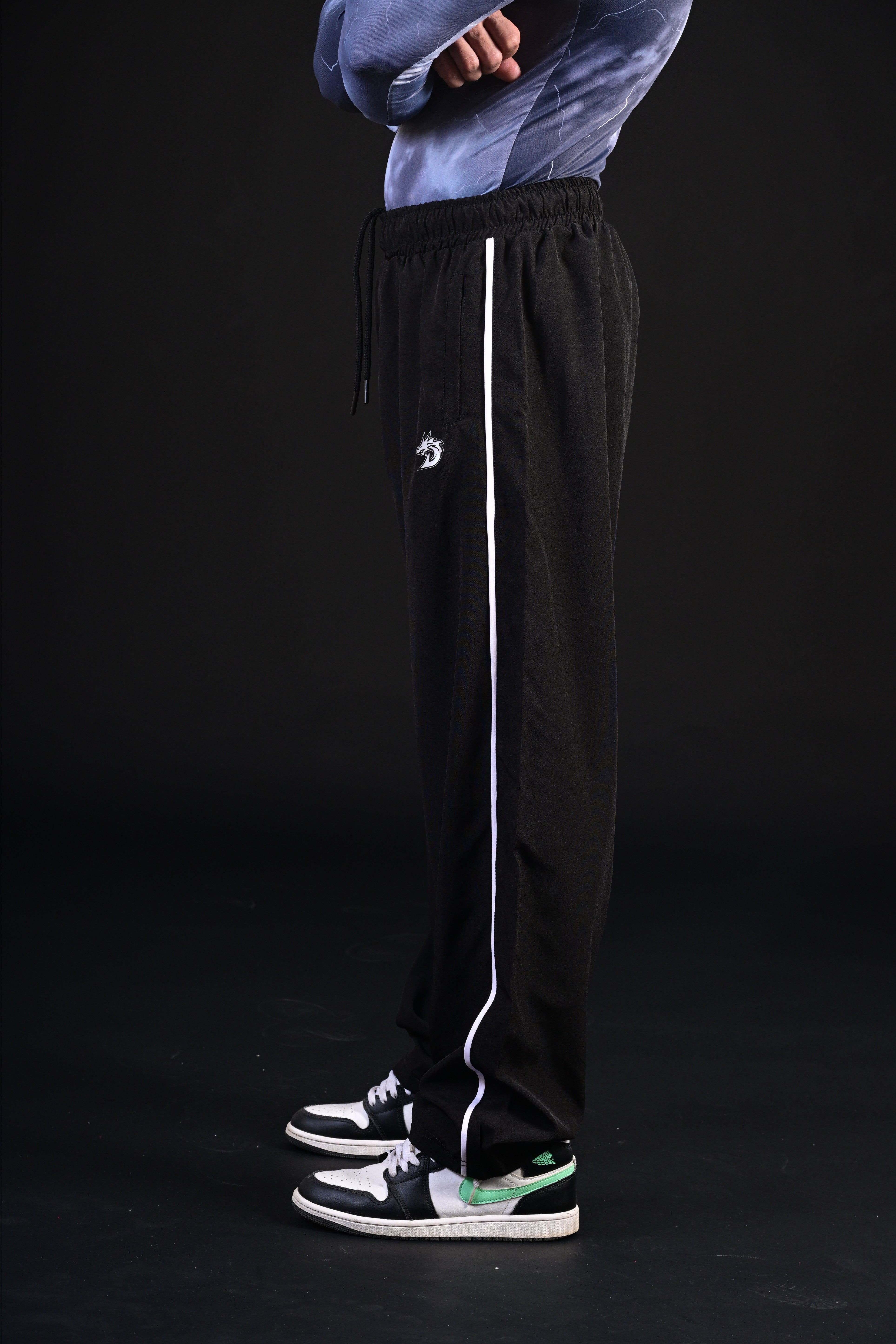 Loose Bottom Trousers (Black)