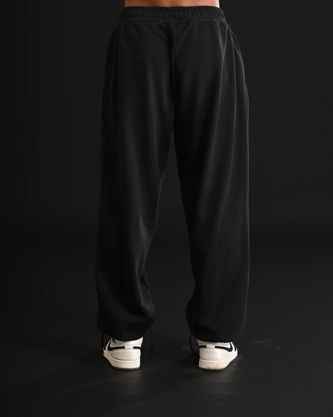 SUPER BAGGY TROUSER