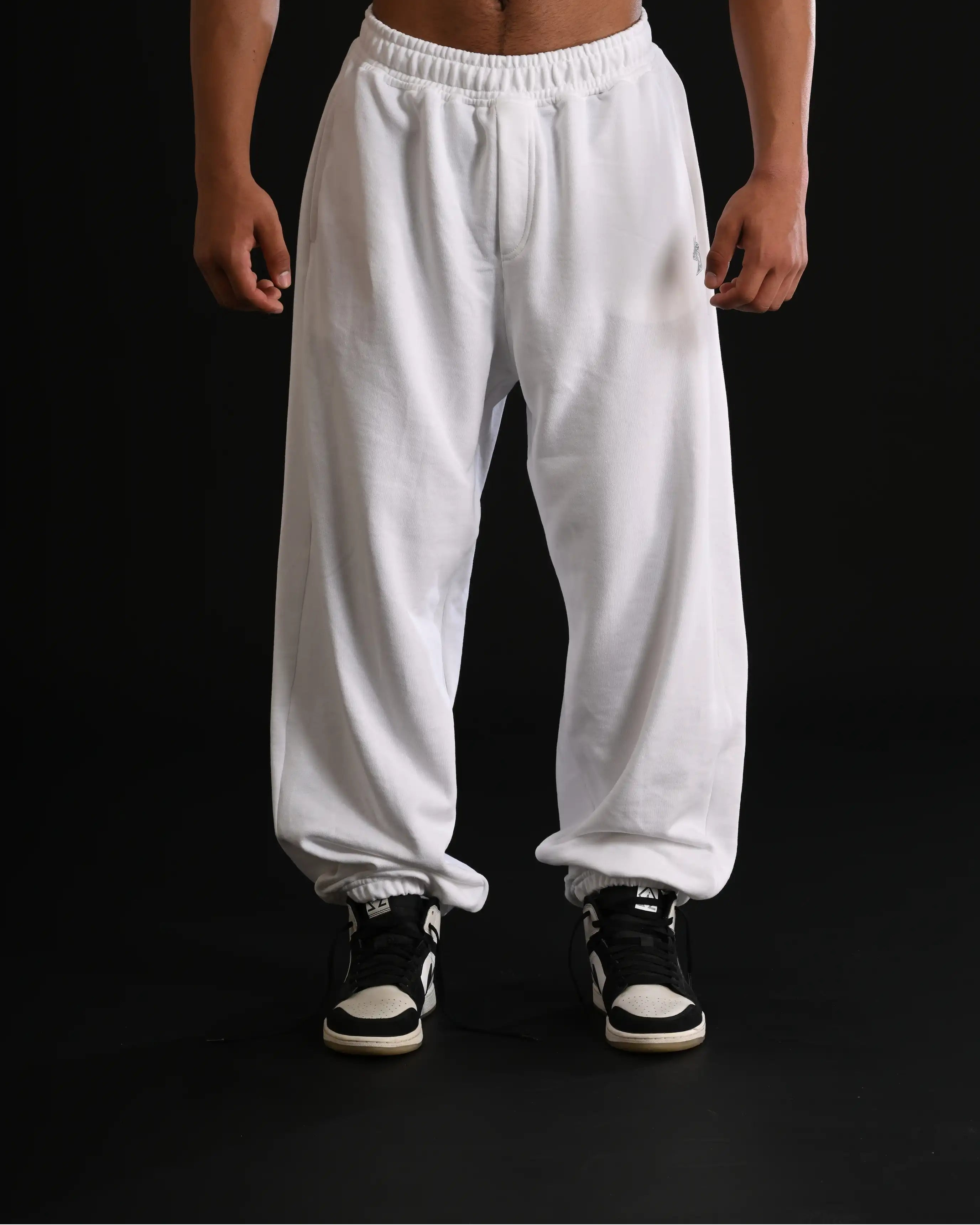 SUPER BAGGY TROUSER