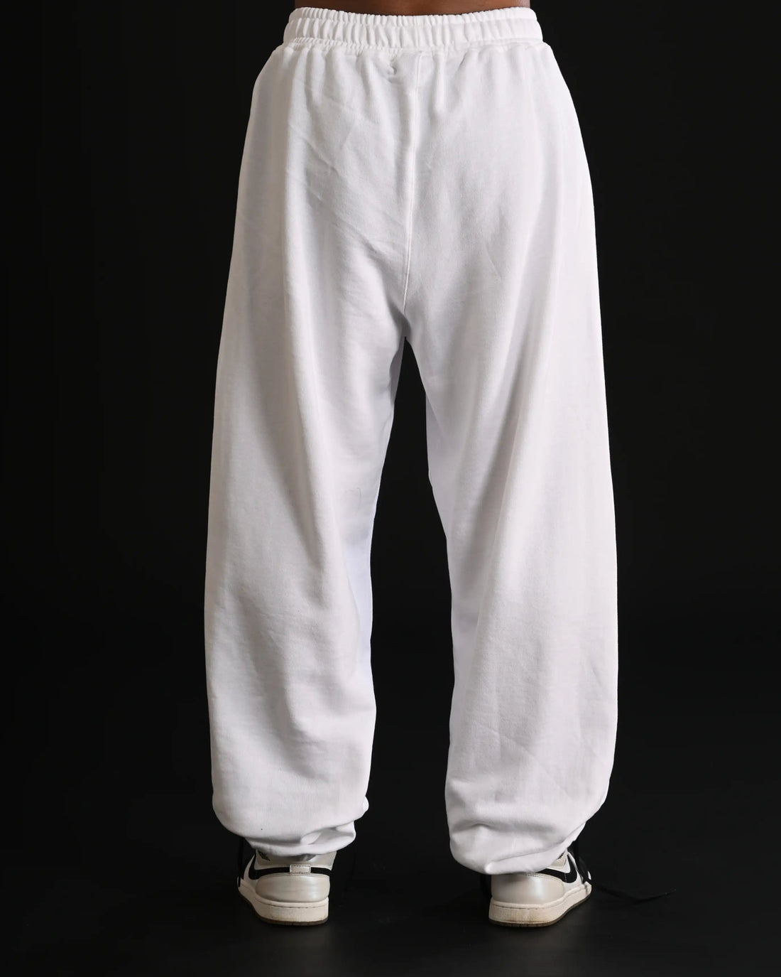 SUPER BAGGY TROUSER