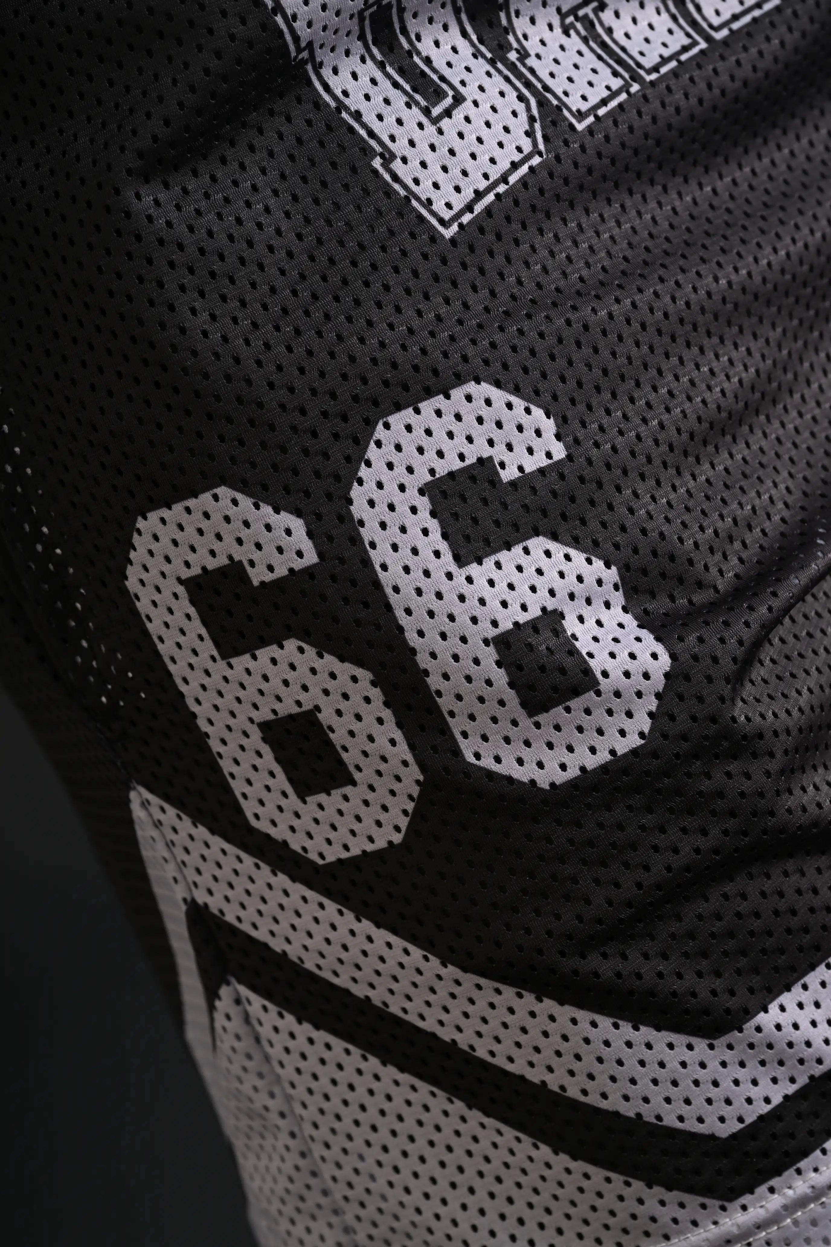 Titan Mesh Shorts with Compression [BLACK]