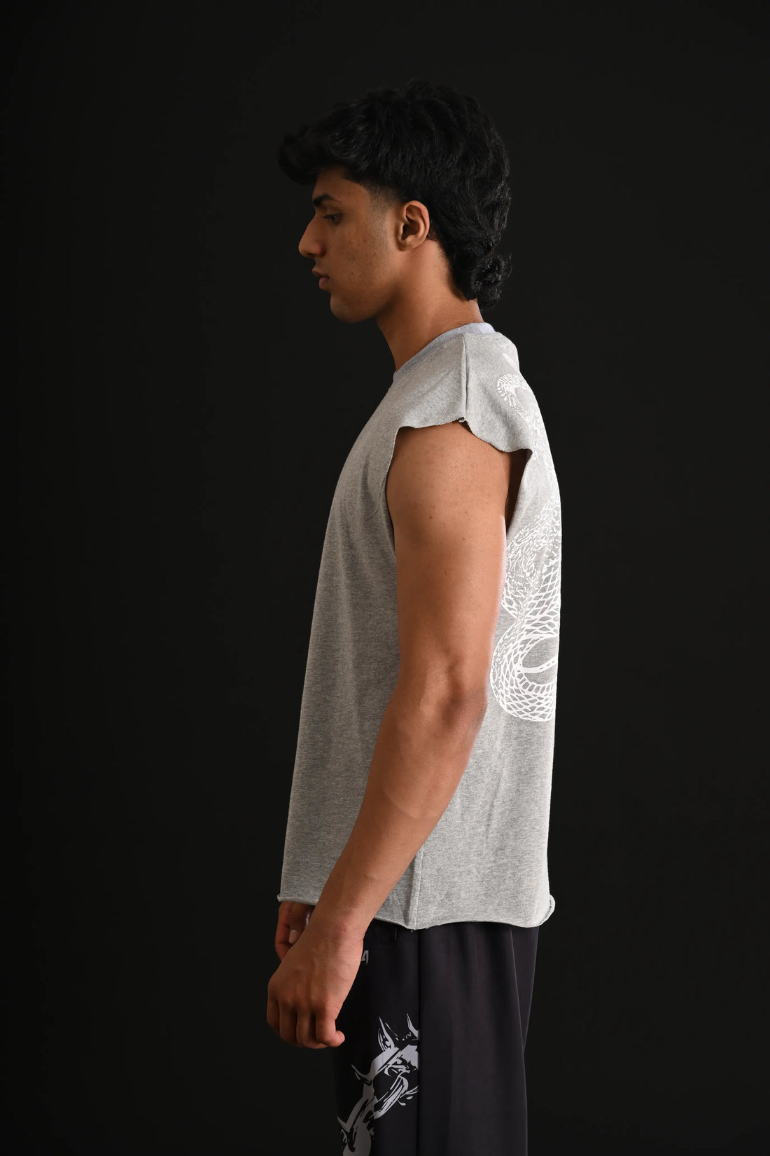 SNAKE CROPPED TANK [GREY]