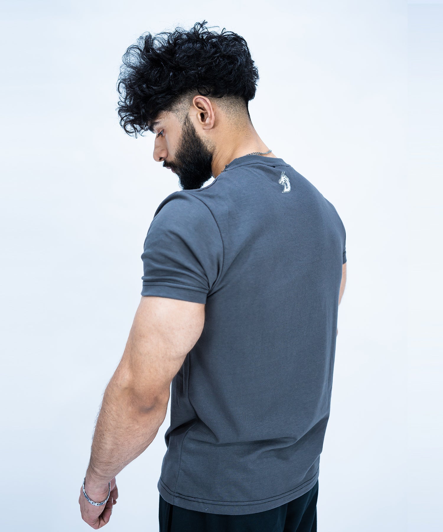 Darczila T-Shirt (Grey)