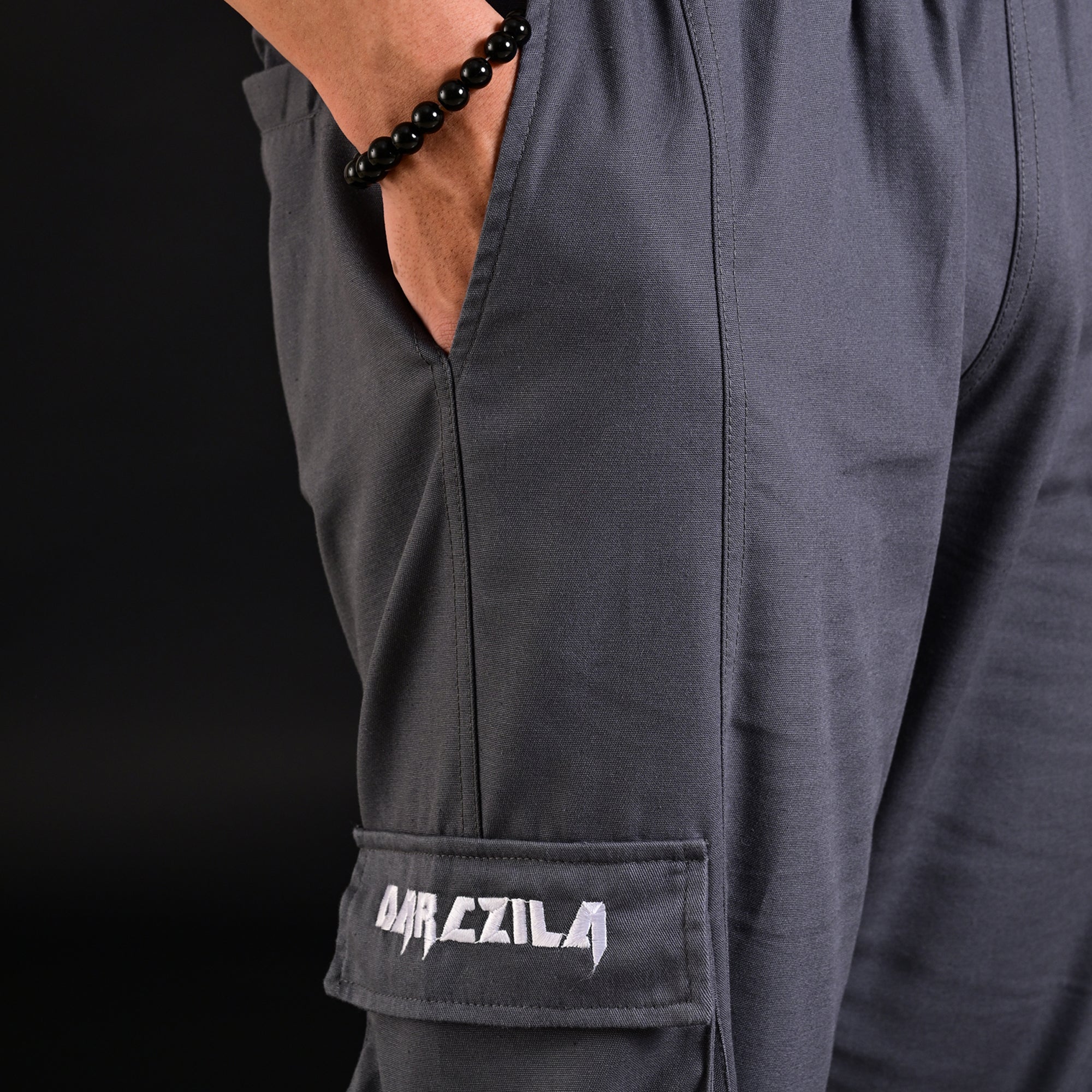 Grey cargo pants for casual wear, versatile and stylish men's pants with multiple pockets, perfect for everyday outfits, relaxed streetwear, and comfortable all-day wear