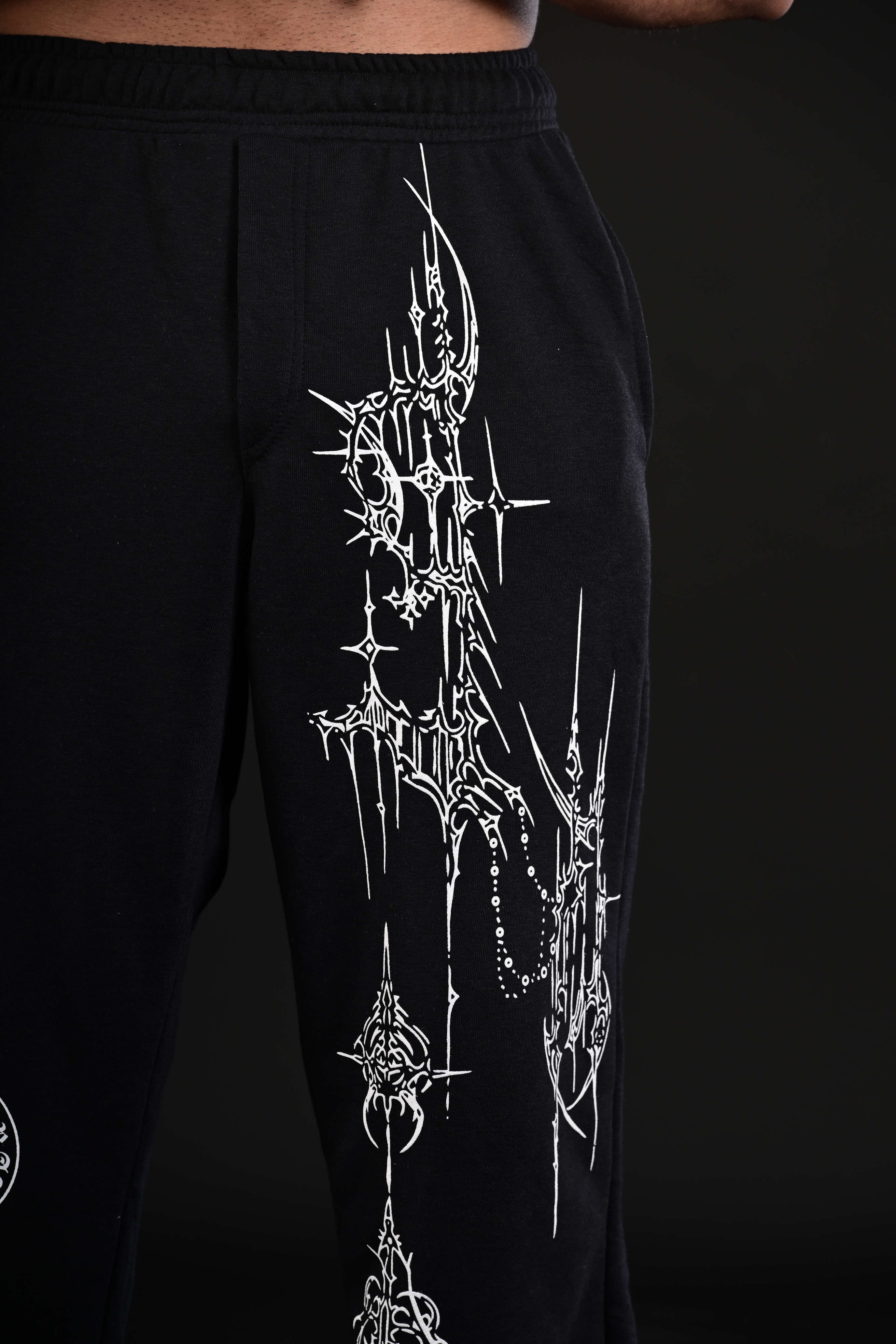 Black yoga flare pants women Pakistan