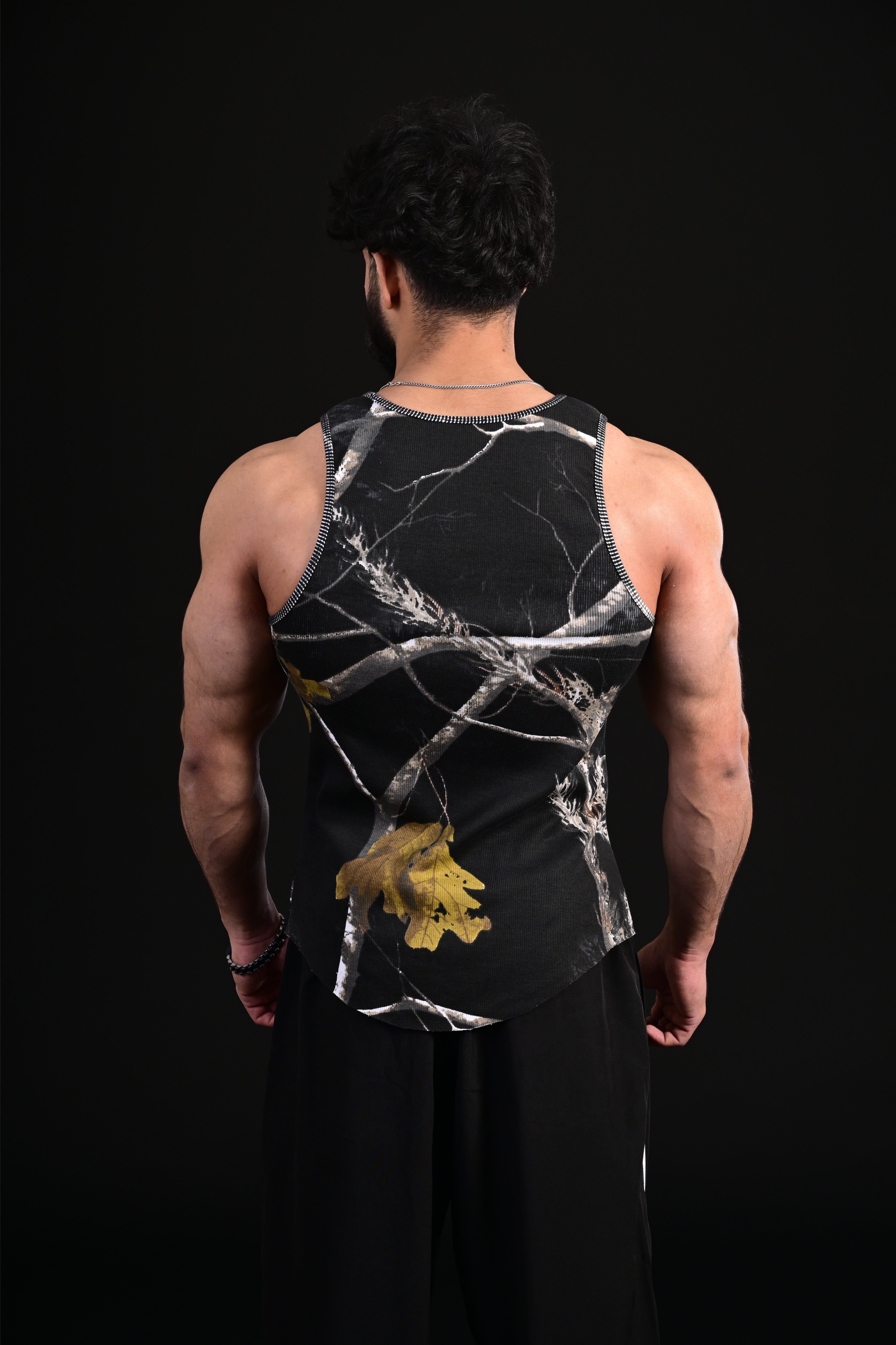 Minimal-look WAGR Training Vest styled for gym wear, modern fitness fashion, and everyday activewear comfort.